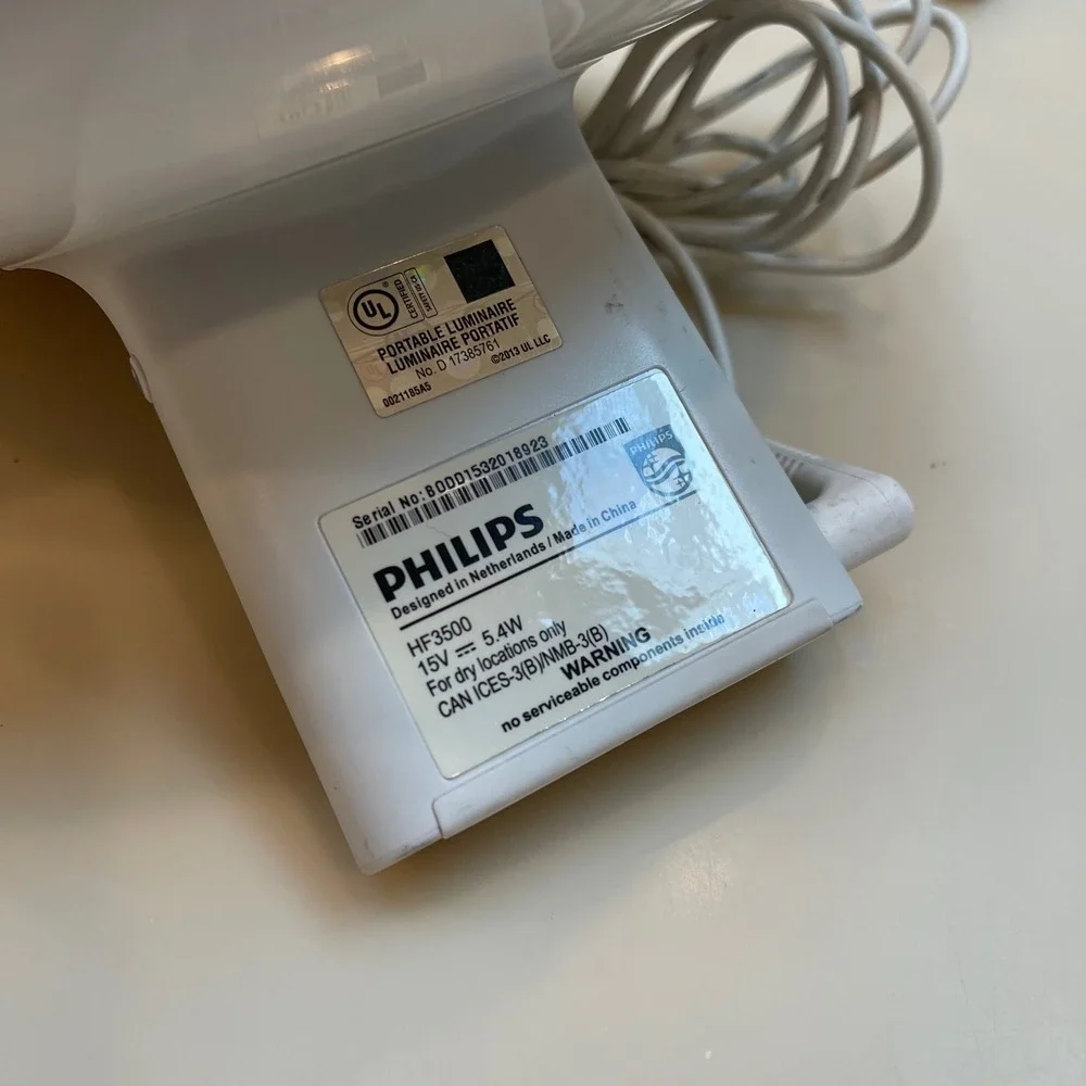 Philips Wake-Up Light Alarm Clock HF3500 Sunrise Simulation White Bedside Lamp